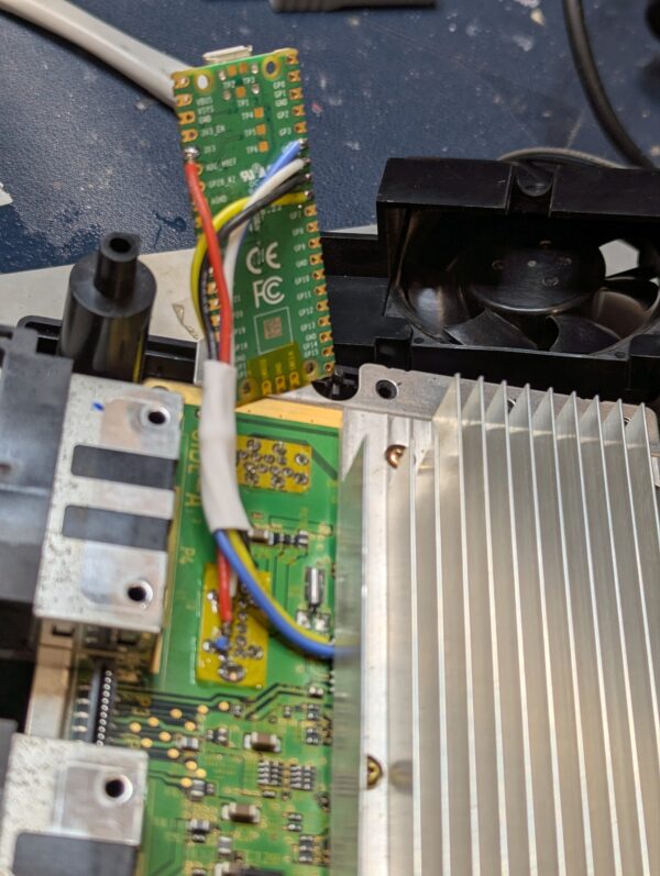 GameCube Picoboot modchip - Image 7