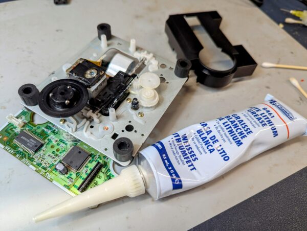 Sega Saturn TLC Refurbishment & retrobrighting - Image 2