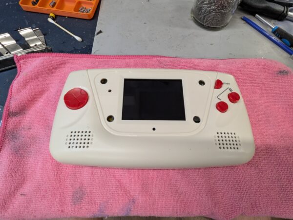 Game Gear re-shelling, audio, power module replacement - Image 4