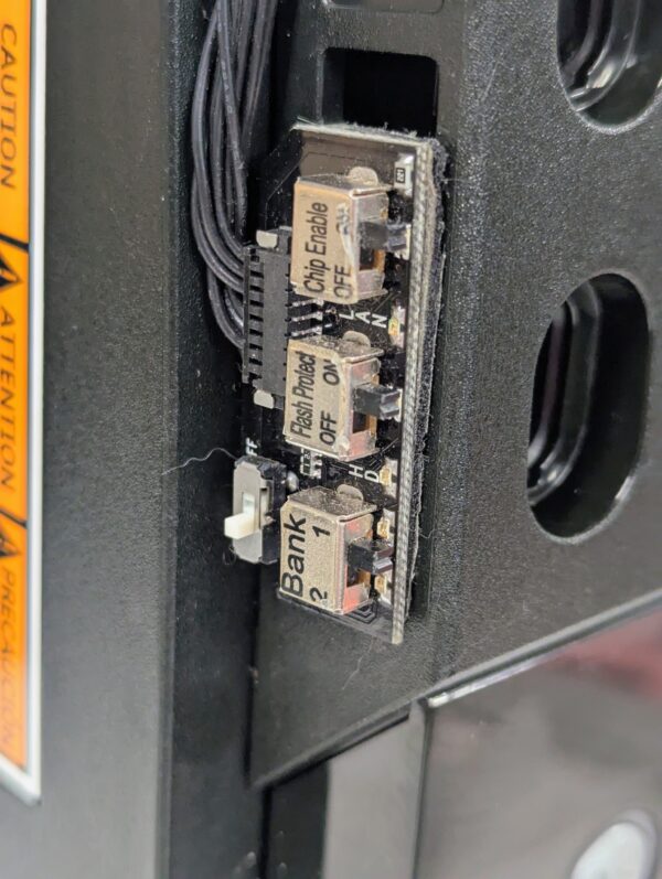 Original Xbox 1.1 with original Xecuter 2.6 modchip - Image 5