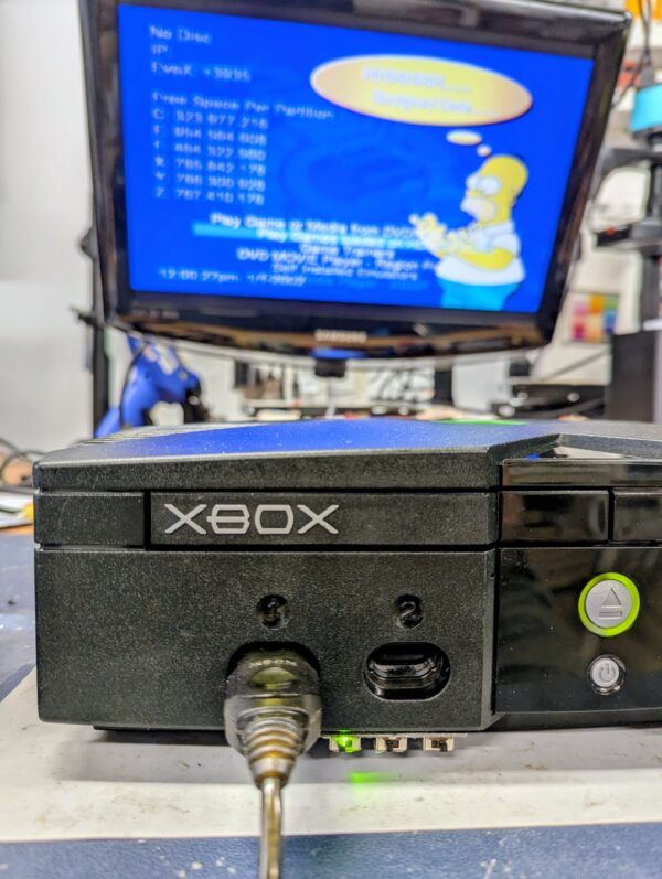 Original Xbox 1.1 with original Xecuter 2.6 modchip - Image 8