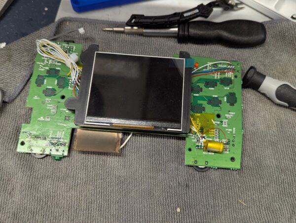 Sega Nomad IPS Screen Install - Image 2