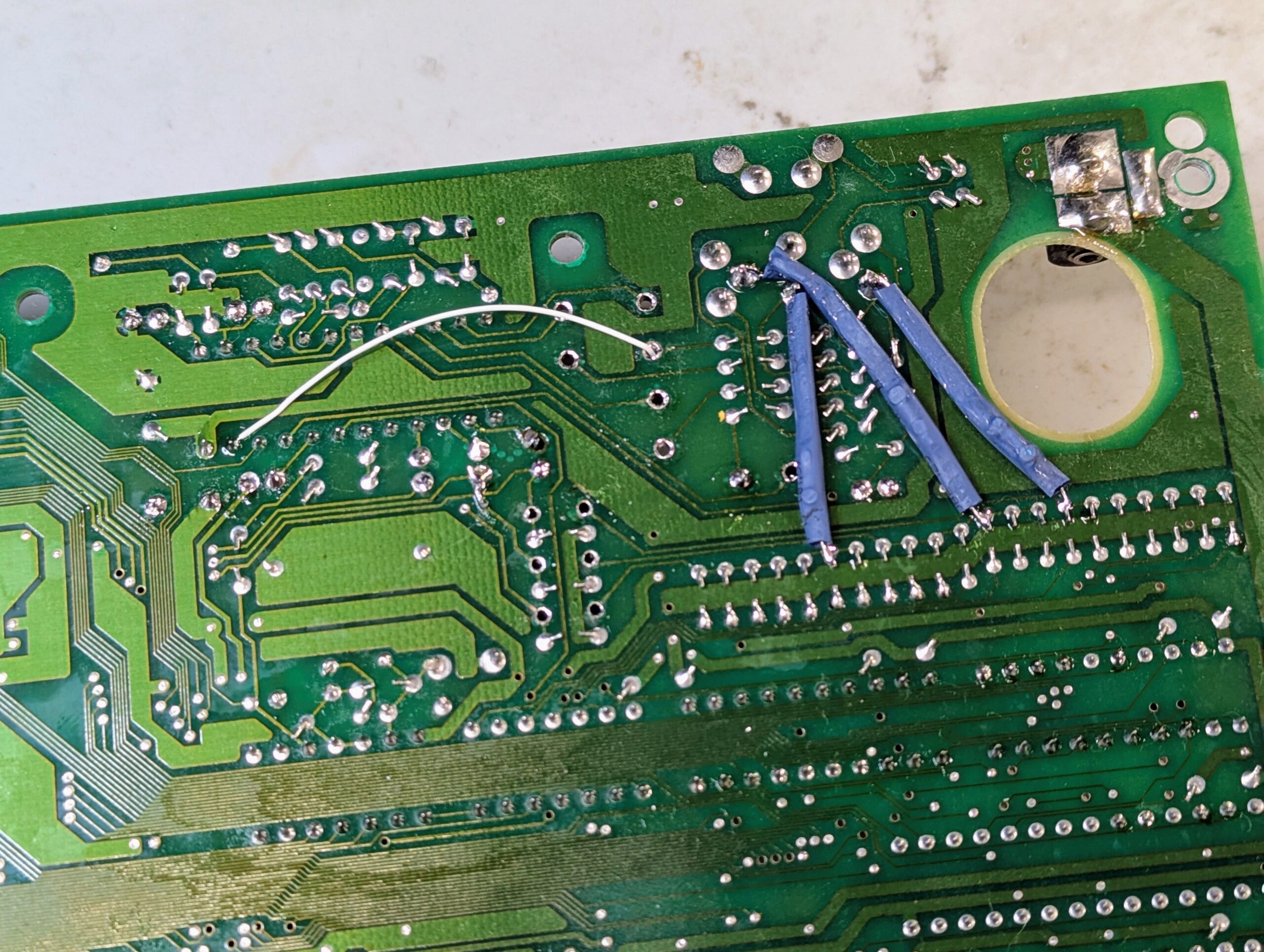 Neo Geo AES RGB Bypass